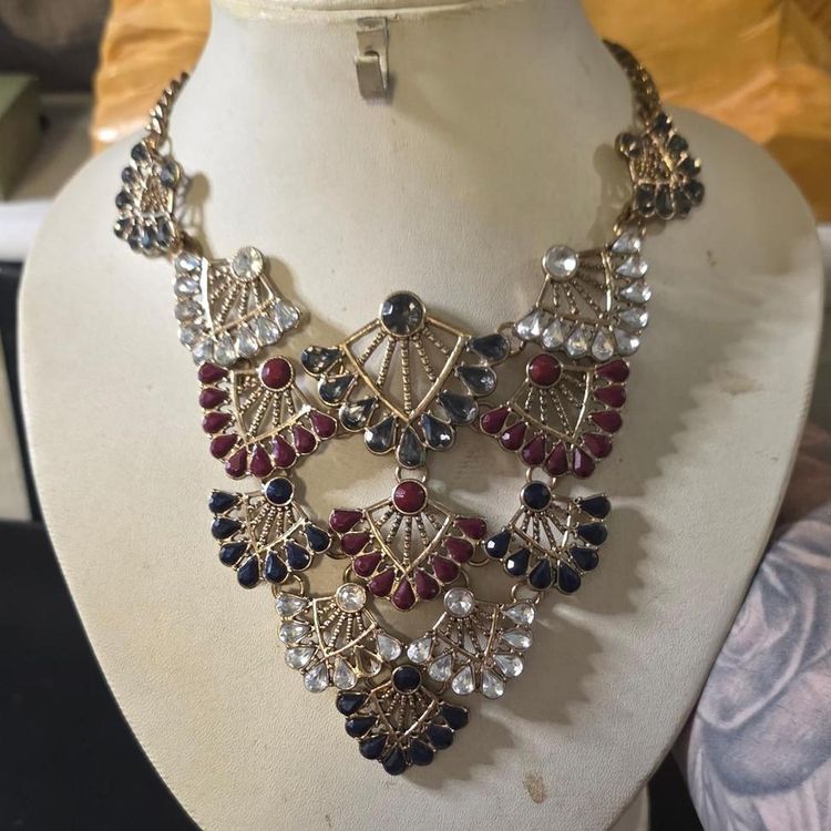 Multicolor Statement Necklace image 1