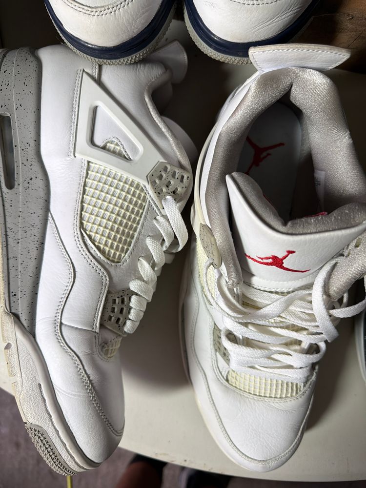 White Jordan Sneakers 3