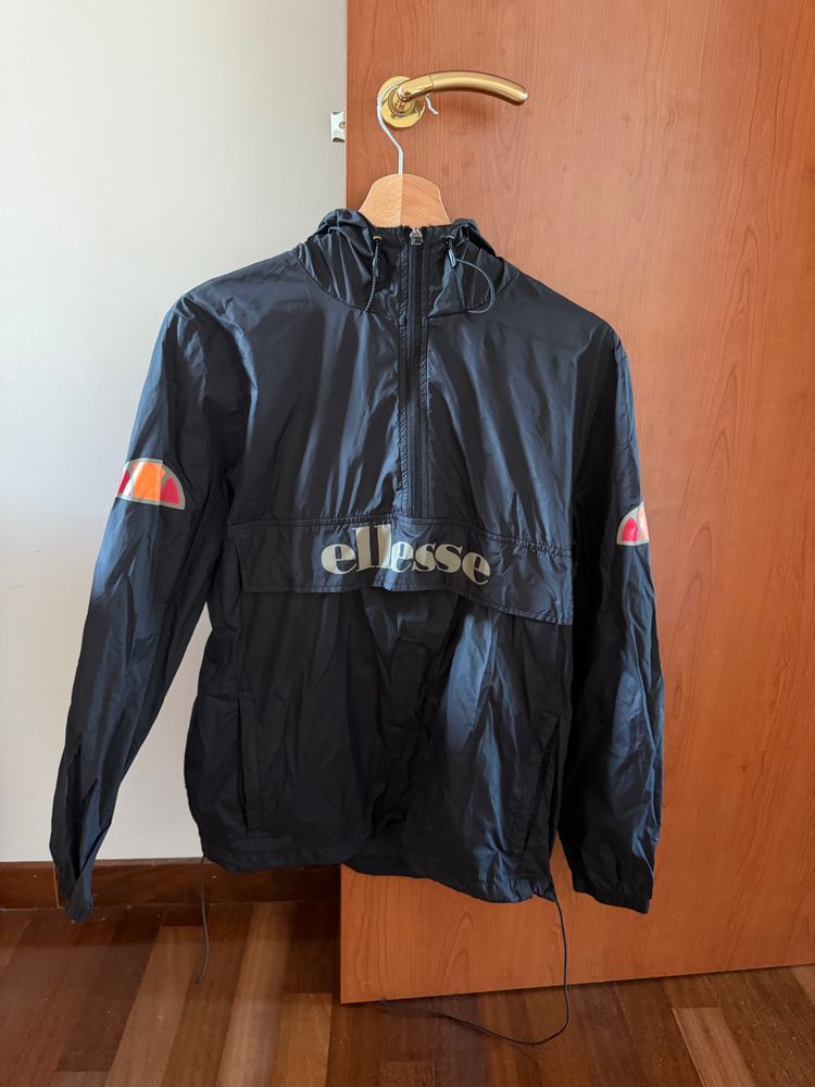 Ellesse Ellesse Black Windbreaker Jacket product image