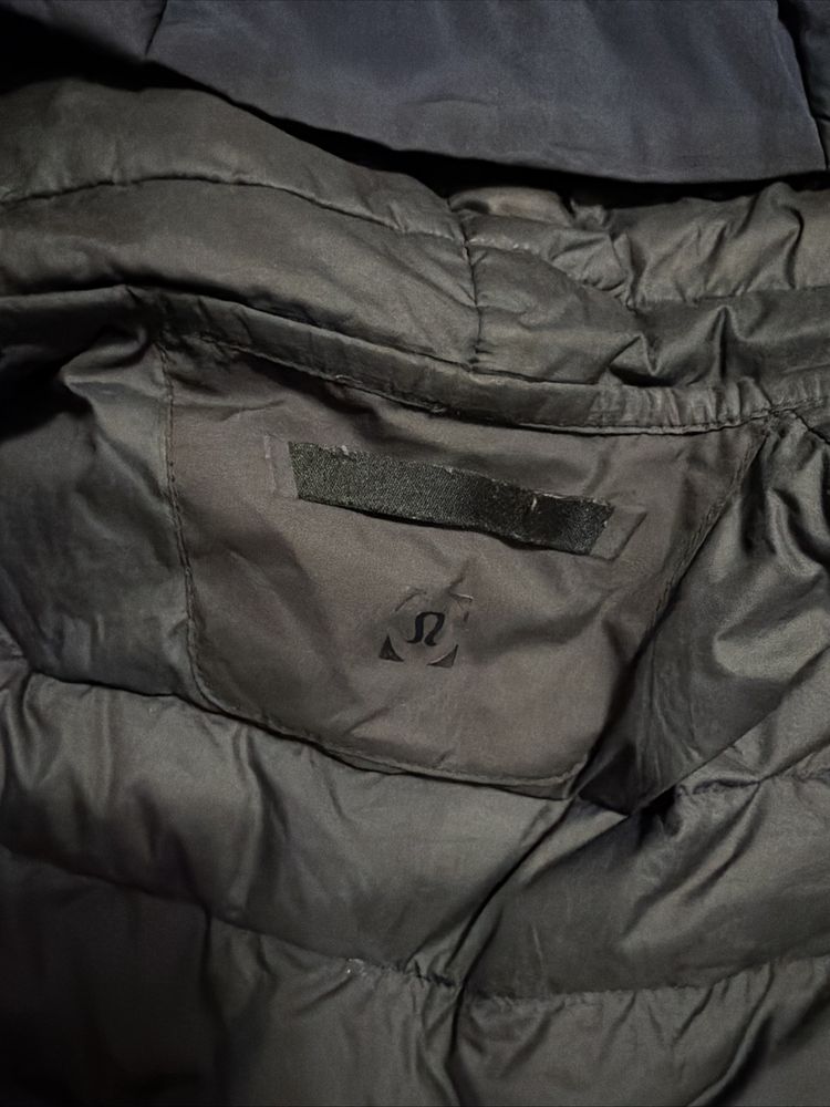 Lululemon Down For It All Jacket Men's True Navy Medium Store Return Zip Issue image 4