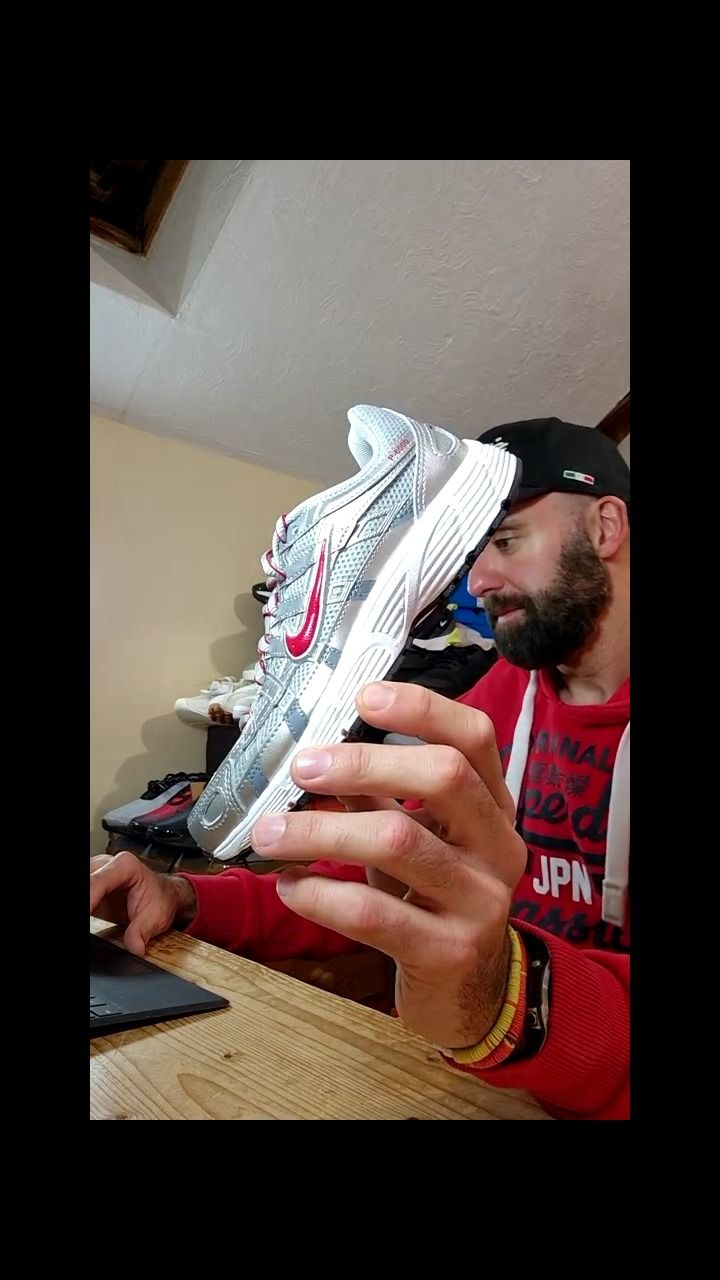Nike Nike p-6000 size 1 or siz 2 product image