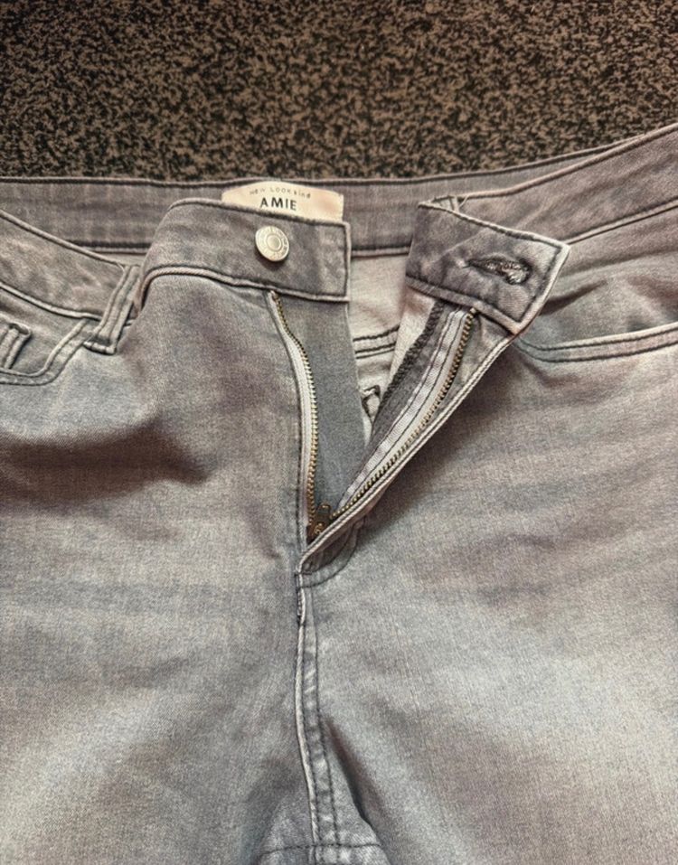 Immagine di New Look Amie Mid Rise Skinny Jeans 5