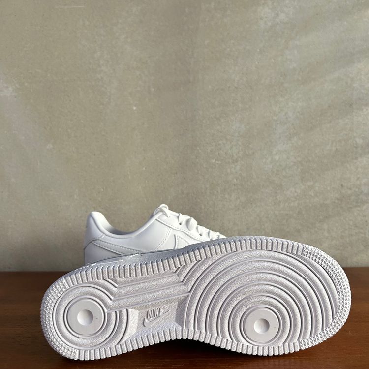 Immagine di Nike Air Force 1 | Triple White | IM3078-100 | UK 5 / US 5.5 4