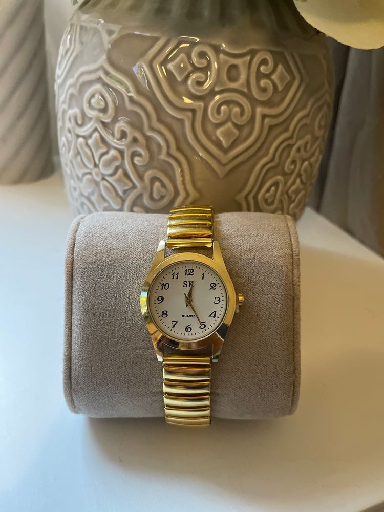 Other Gold-Tone Wristwatch product image