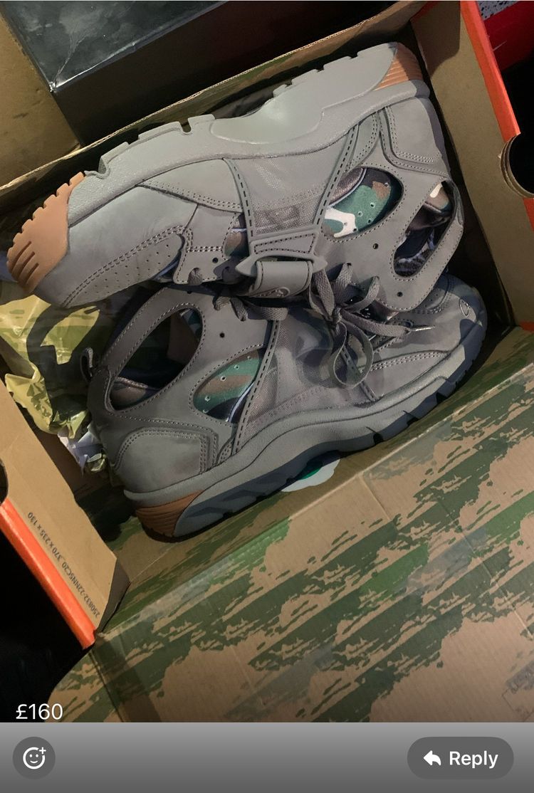 Corteiz huarache size 10 