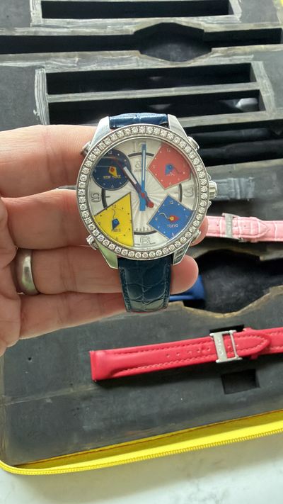 Jacob & Co. Wristwatch With Interchangeable Straps