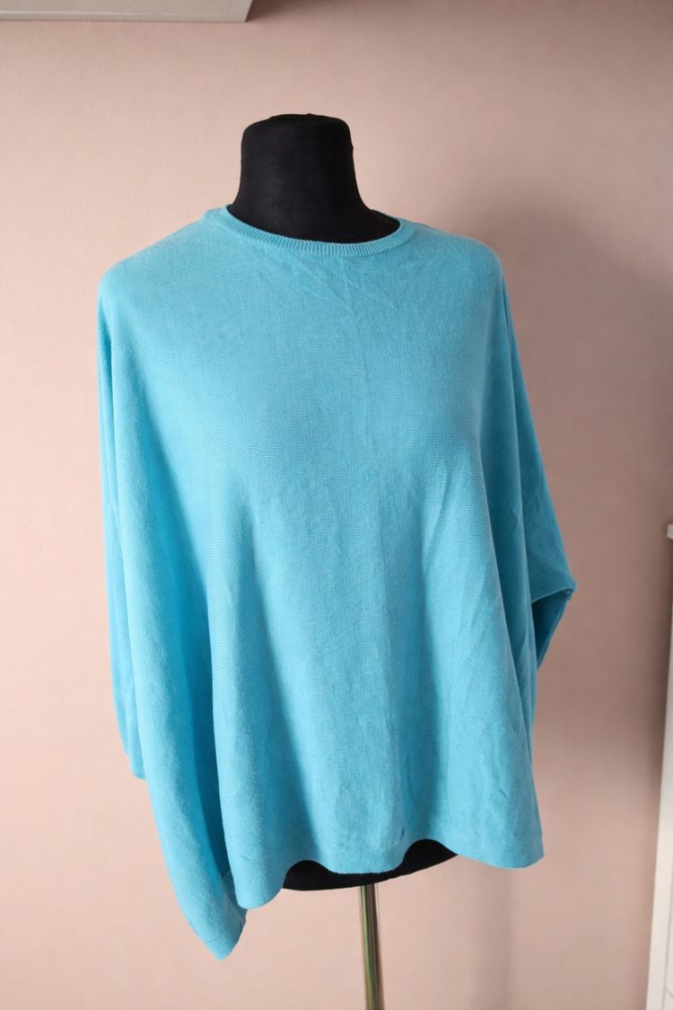 Zara Blue Oversized Sweater product image
