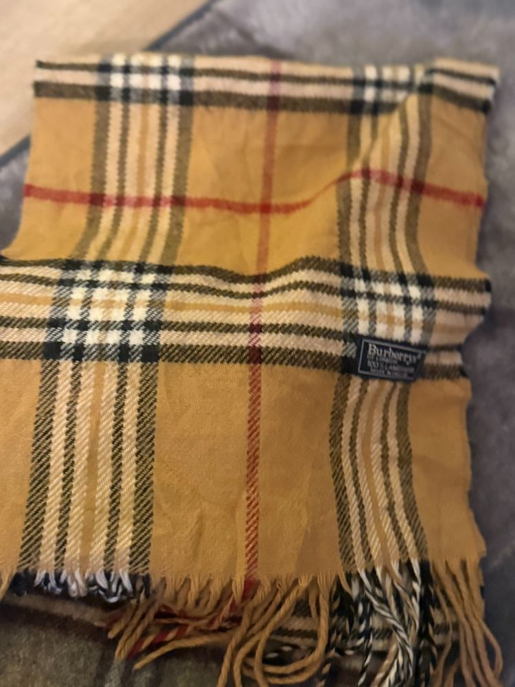 Burberry Burberry Scarf product image