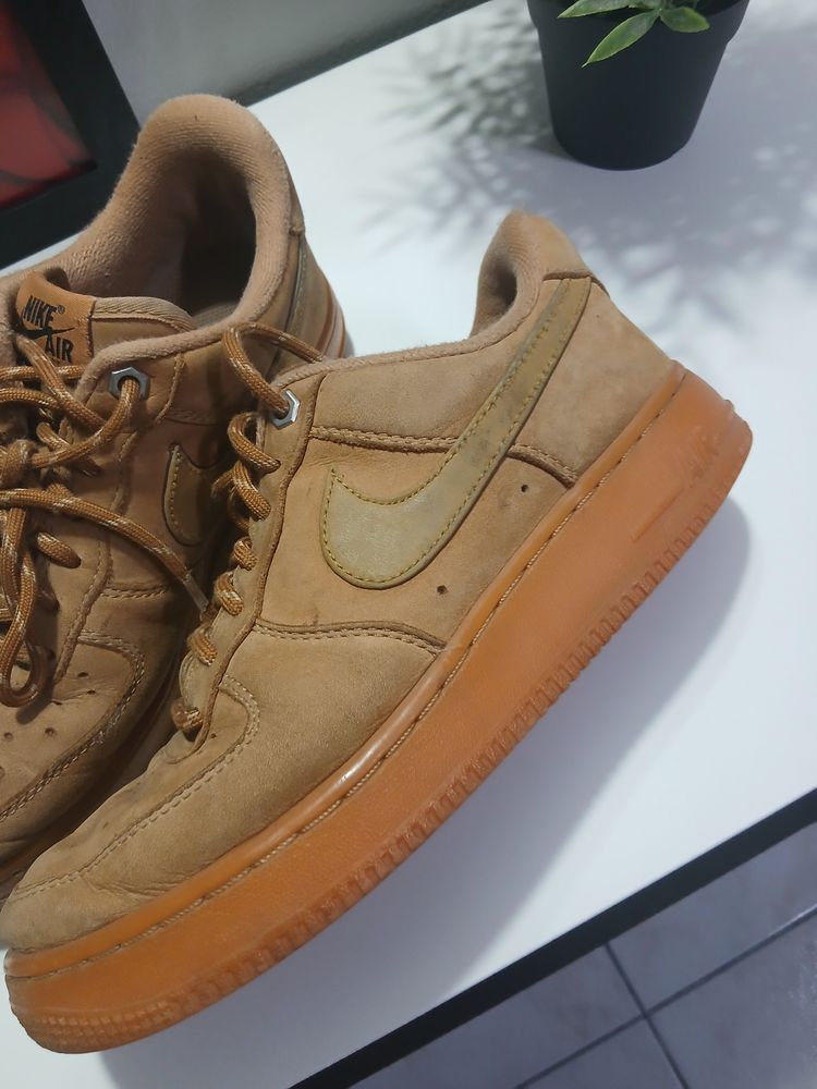 Nike Air Sneakers 2