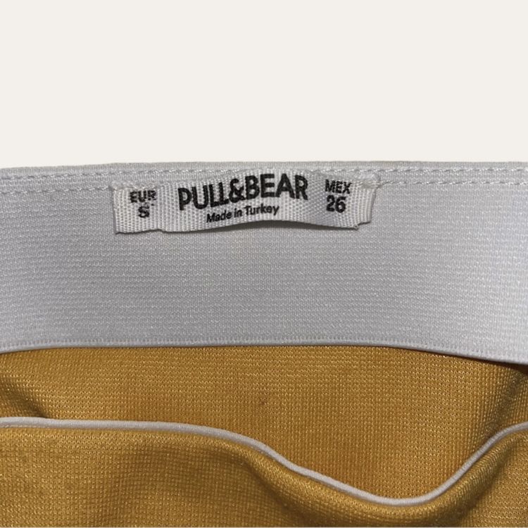 Mustard Pull&Bear Mini Skirt image 4