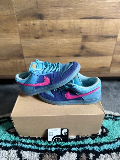 Nike dunk SB “Run Them Jewels” U.K. 6 2