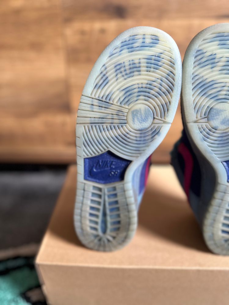 Nike dunk SB “Run Them Jewels” U.K. 6 4
