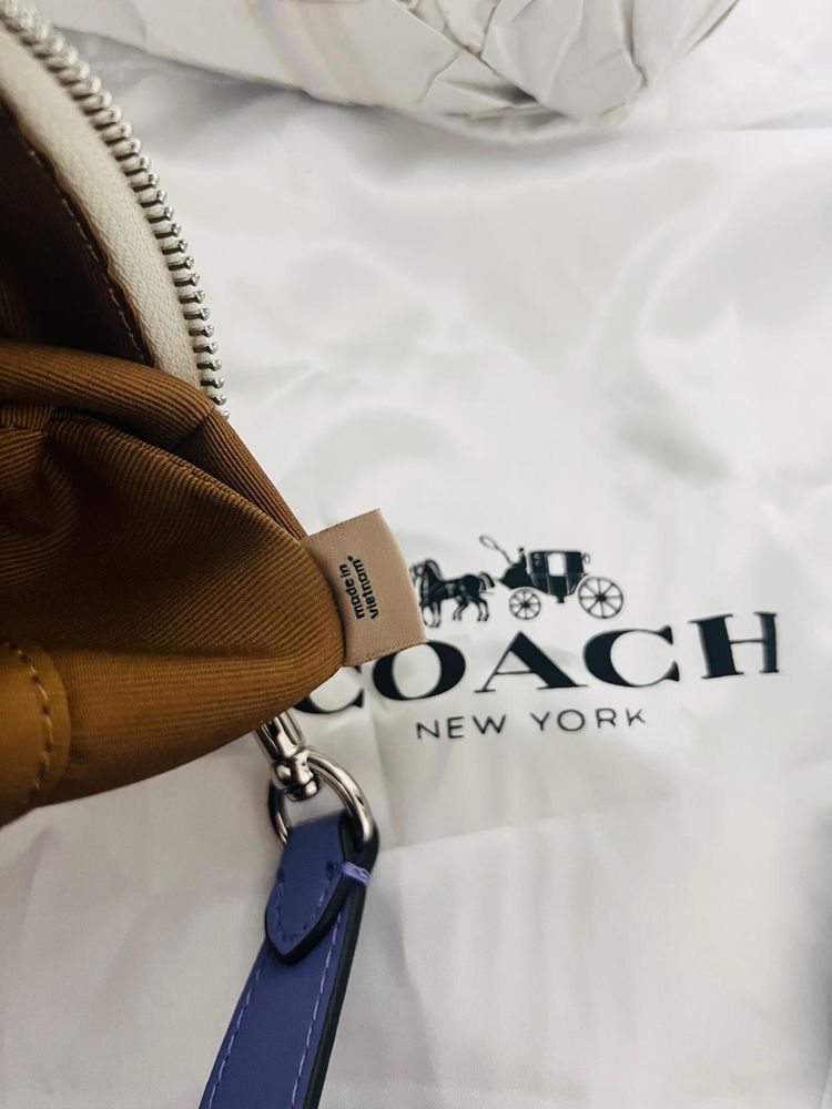 Coach White Handbag With Blue Blueberry Print image 5