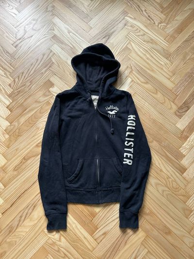 Hollister Black Zip-Up Hoodie