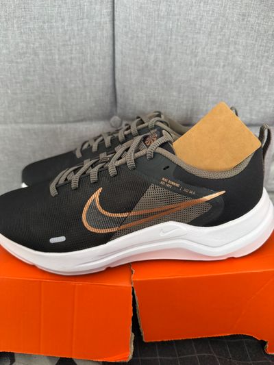 Nike Downshifter 12 Running Shoes Size 6.5
