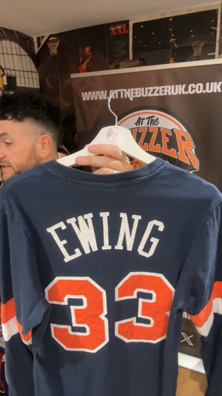 Mitchell & Ness EWING LONG SLEEVE MITCHELL NESS MEDIUM  product image