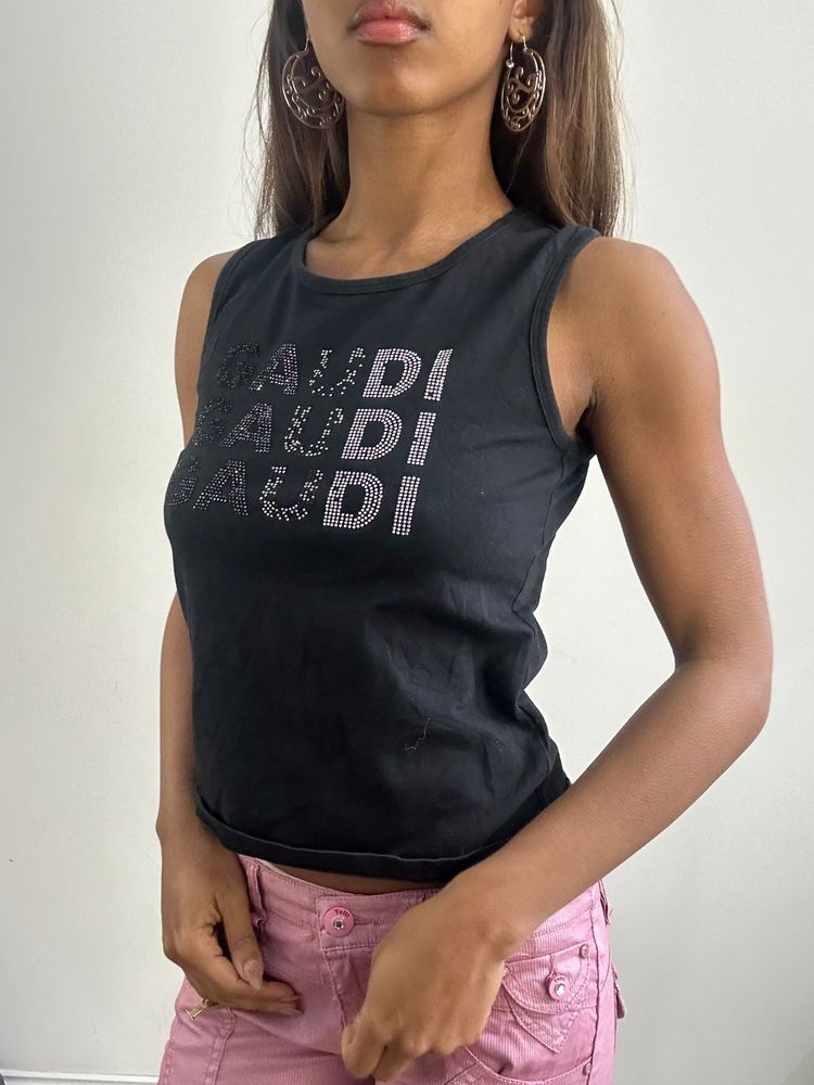 2016 edit | small black gaudi logo tank top 3