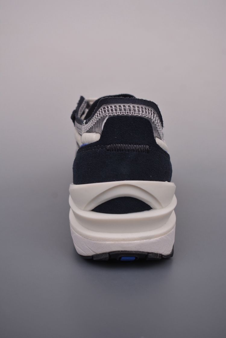 Nike Sneakers 4