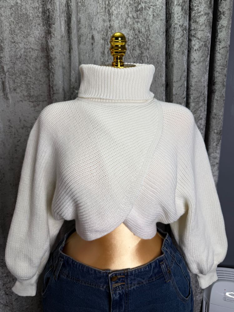White Cropped Turtleneck Sweater