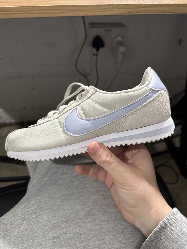 Nike Nike Casual Sneakers product image