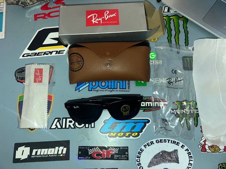Ray-Ban Sunglasses