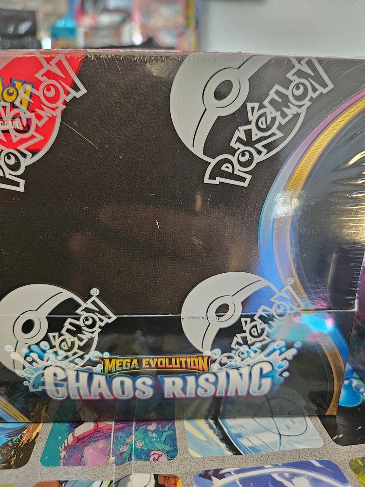 Pokémon Mega Evolution Chaos Rising Trading Card Game Box
