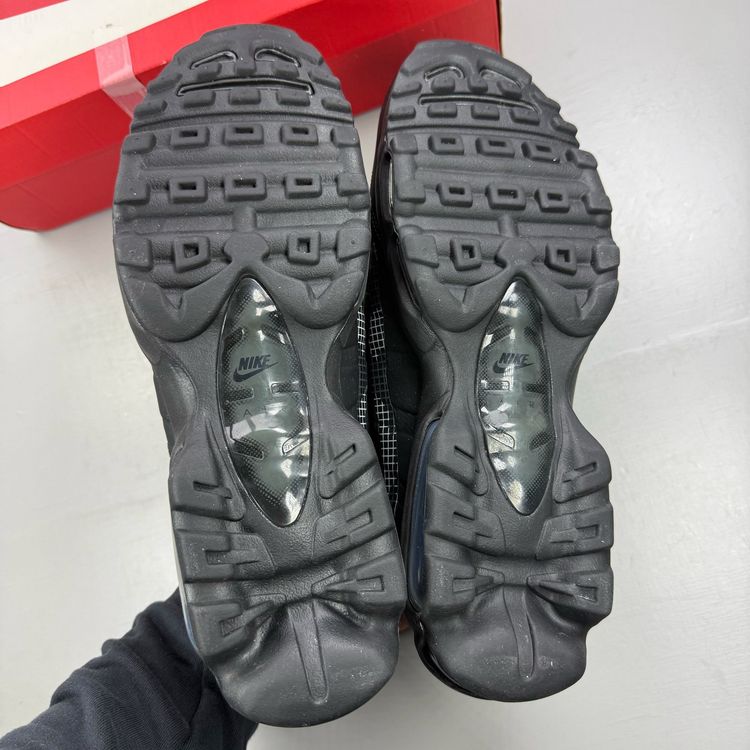 Nike Air Max 95 Size UK 8.5 Ultra Black Grid Men's Trainers CZ7551-002 image 3