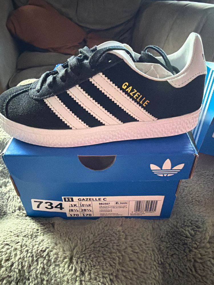 size 10.5k Adidas Gazelle Black And White Kids Sneakers image 1