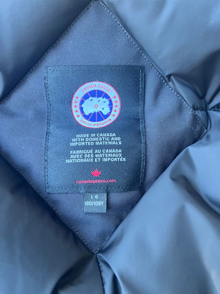 Canada Goose Winter Parka Jacket image 5