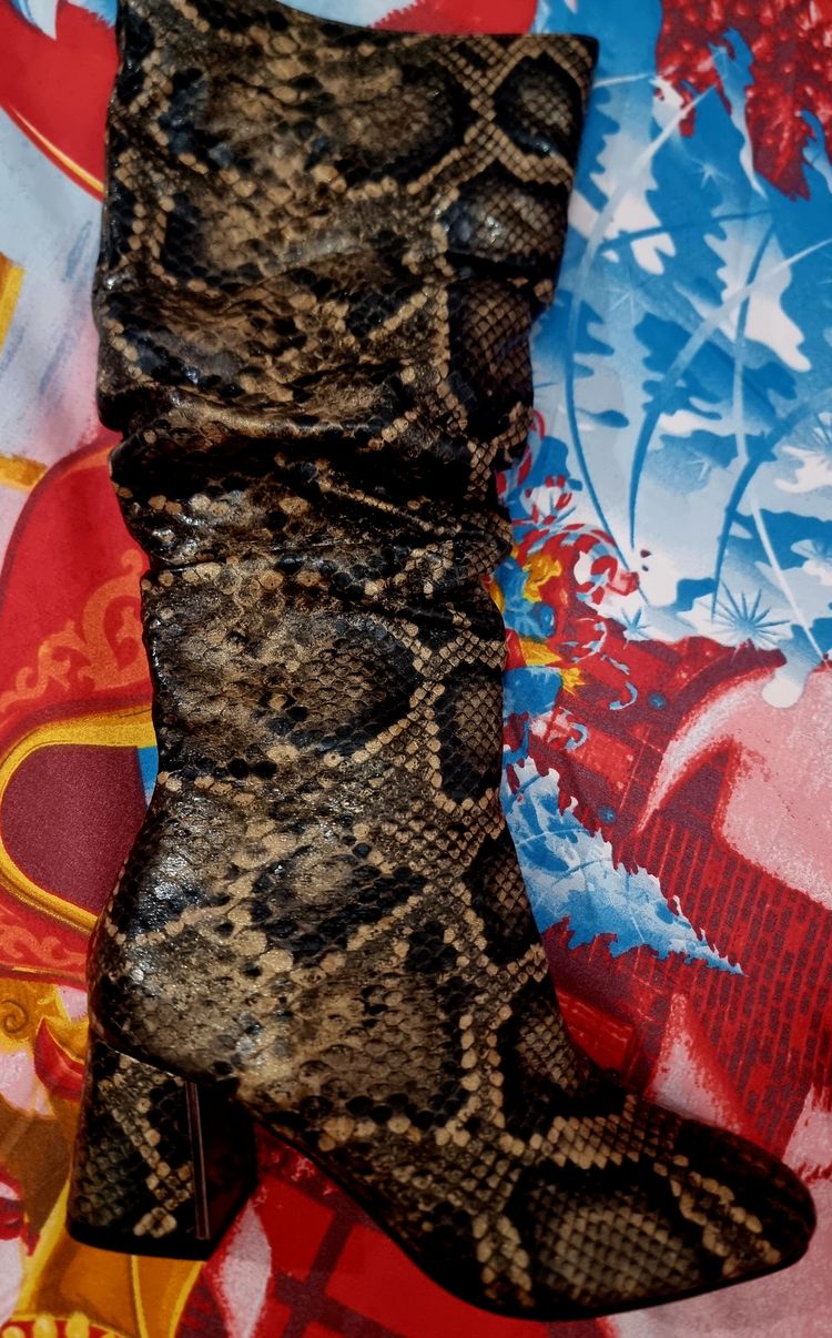 Snake Print Mid-Calf Boots imagen 3