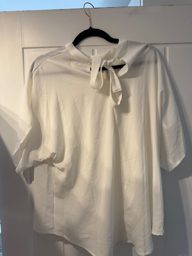 White Loose Blouse With Tie Neck 2
