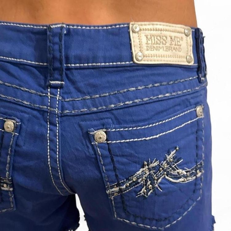 Y2K Miss Me Denim Brand Blue Denim Shorts size M low rise  imagen 4