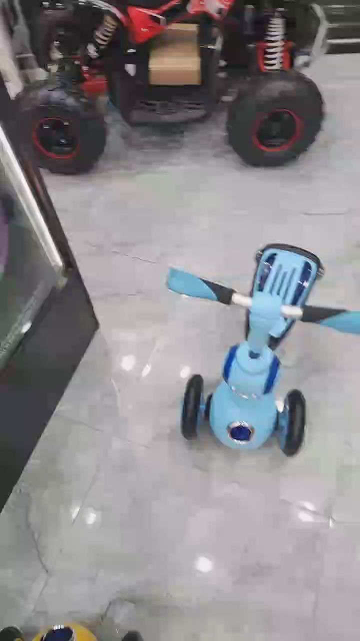2-In-1 Scooter imagen 1
