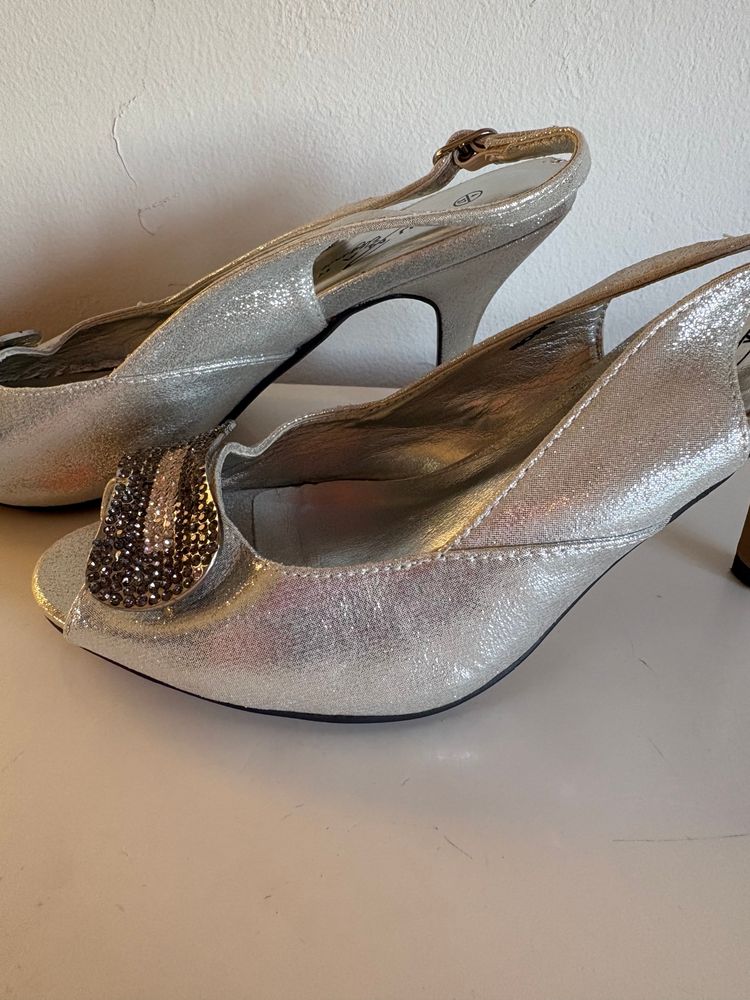 Lunar Silver Slingback Heels With Rhinestone Detail 2