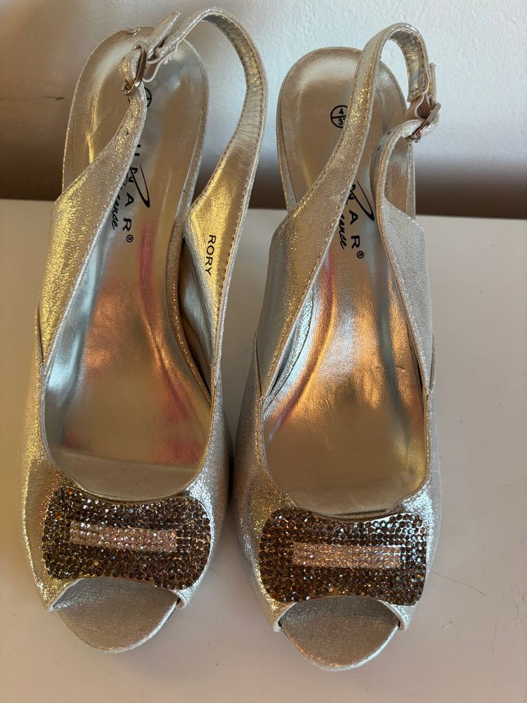 Lunar Silver Slingback Heels With Rhinestone Detail 4