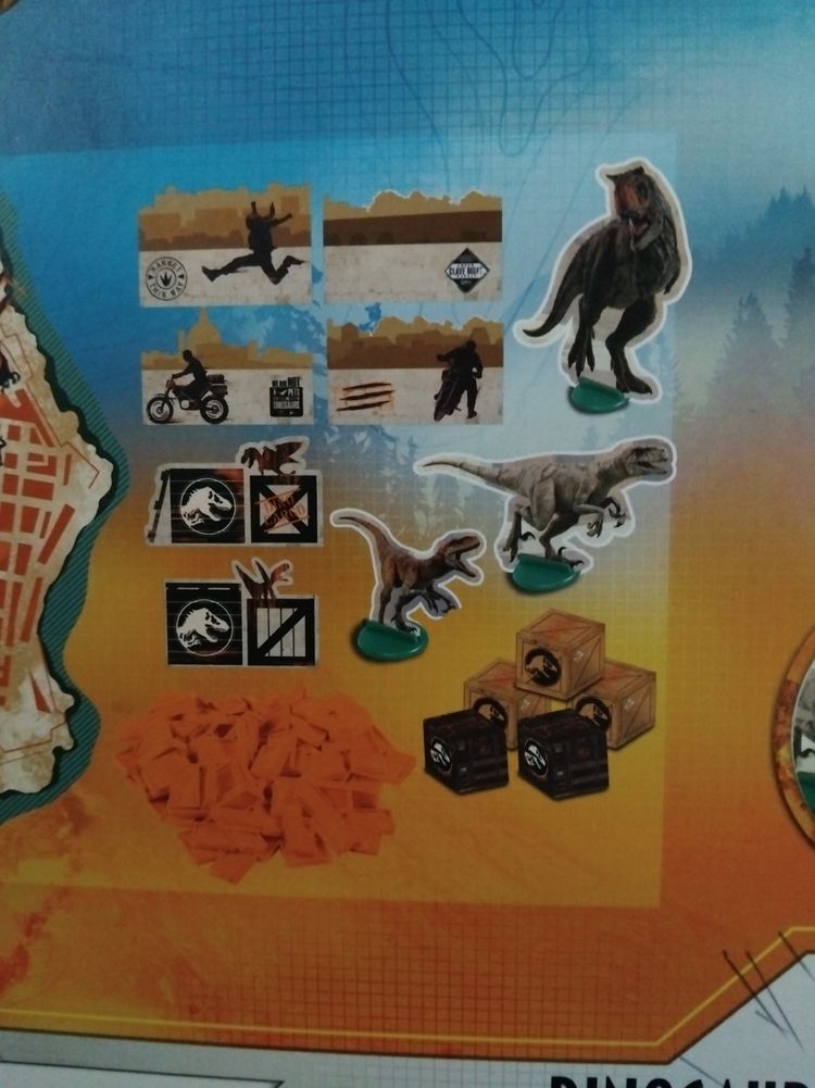 Jurassic World Dinosaur Domino Chase image 3