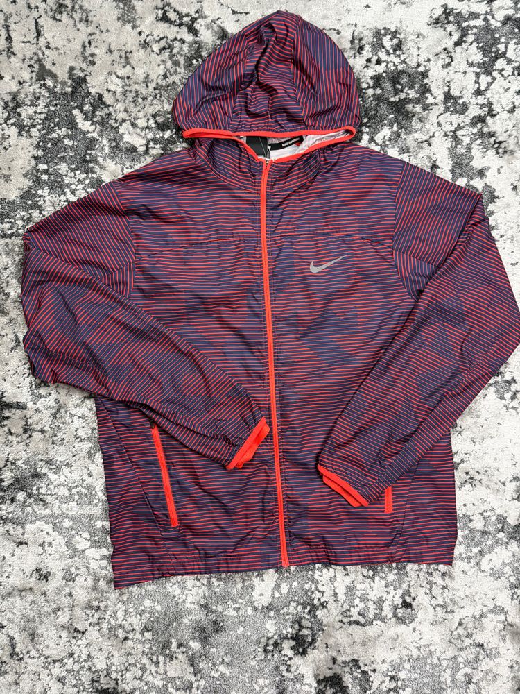 Nike Red nike geometric Windrunner  product image