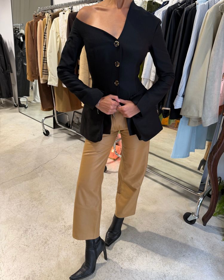 The Gabrielle blazer imagen 2