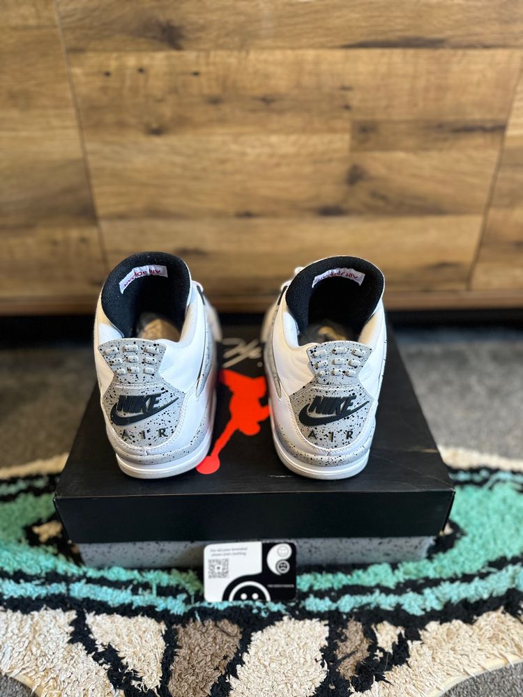 Nike Air Jordan 4 “White Cements 2016” U.K. 9 7