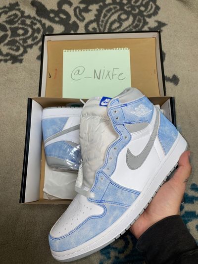 Jordan 1 High hyper royal