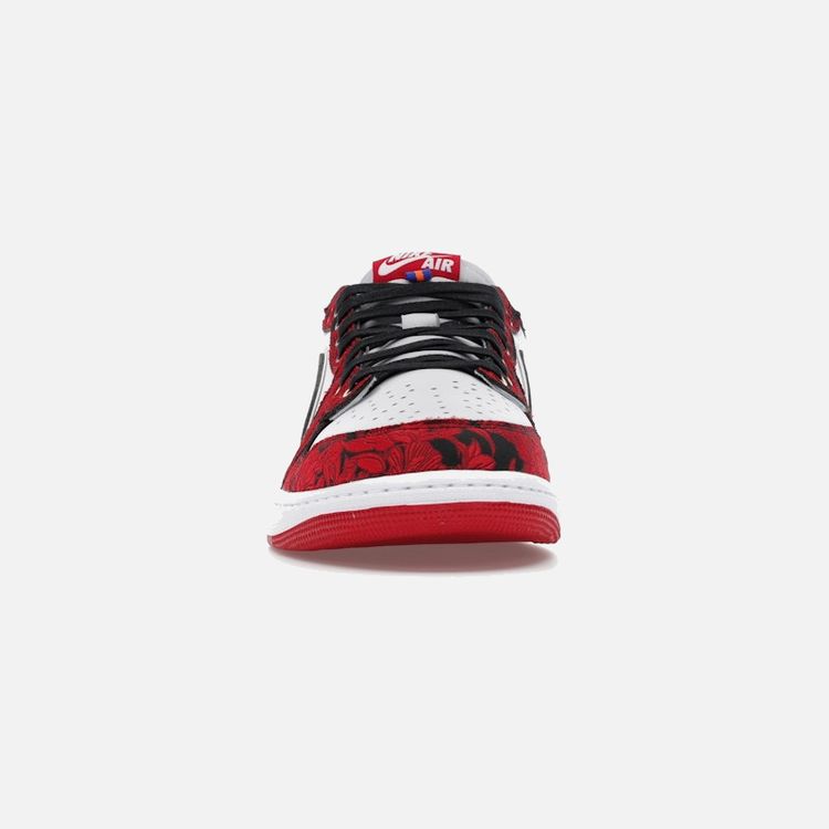 Air Jordan 1 Retro Low OG Last Dance At The Garden image 3