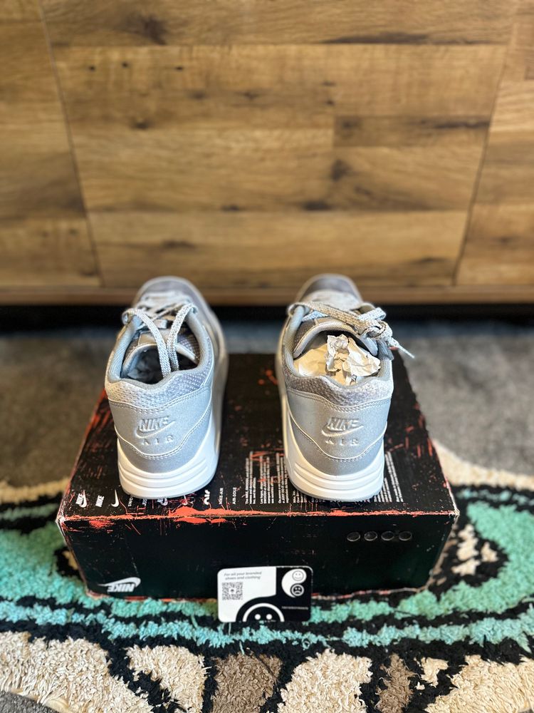 Nike air max 1 ‘86 “Metallic Silver Cool Grey” U.K. 9.5 imagen 5