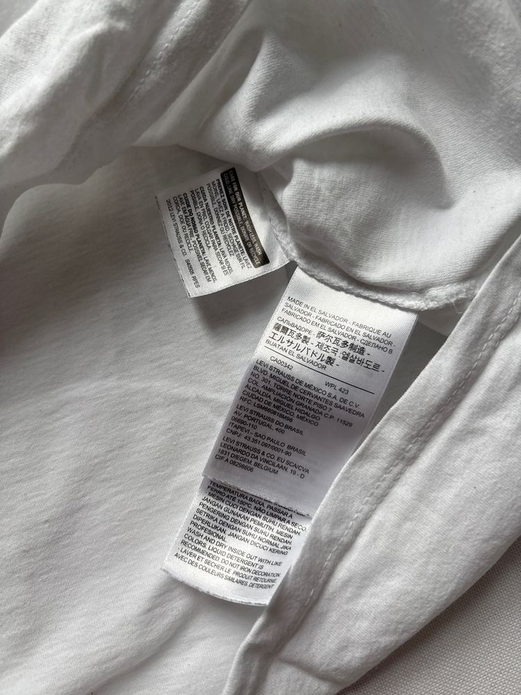 Levi'S White T-Shirt 5