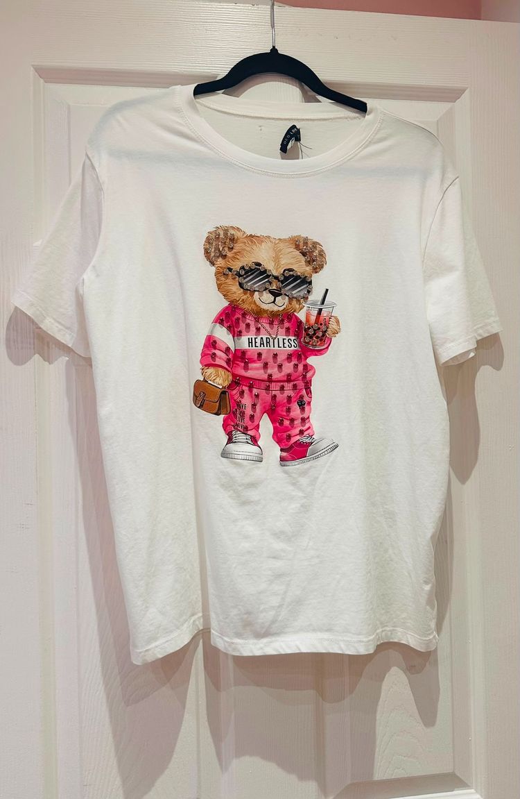 Qed London White T-Shirt With Bear Graphic
