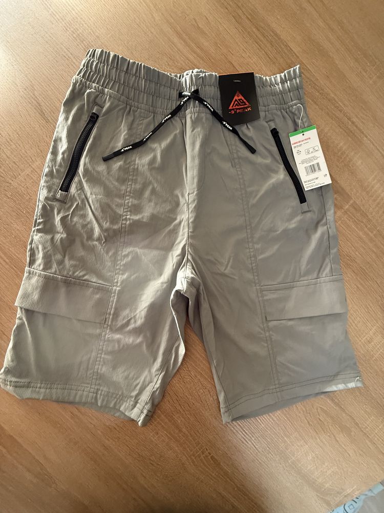 F&F 3 Peak Grey Shorts product image