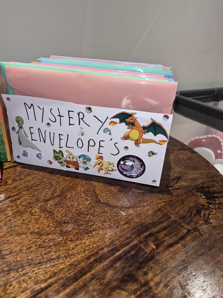 Other 3 x Mystery Envelopes imagen del producto