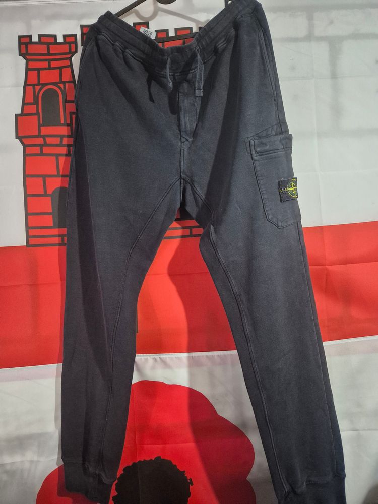 Stone Island Navy cargo joggers product image