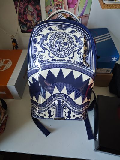 Sprayground Backpack porcelain tiguer