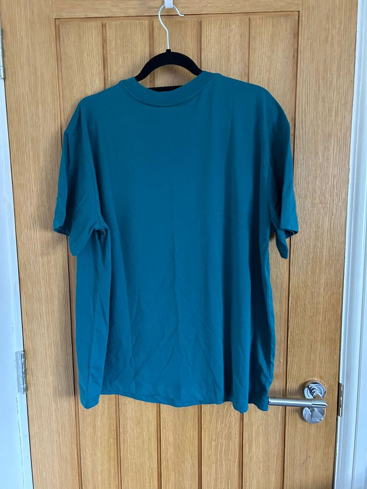 Women Nike teal t-shirt varsity RRP£35+ image 3