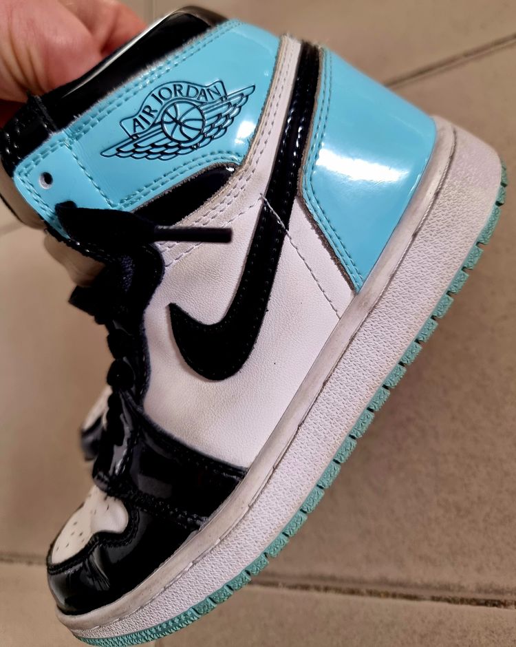 Nike Air Jordan 1 High-Top Sneakers imagen 4